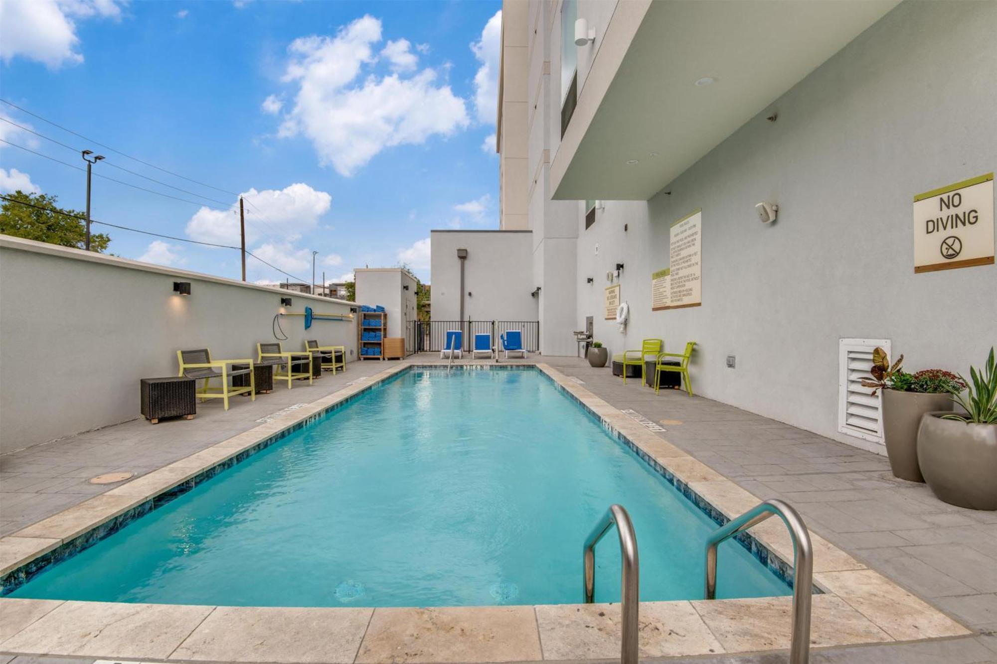 Home2 Suites By Hilton Dallas Medical District Lovefield, Tx Exterior foto